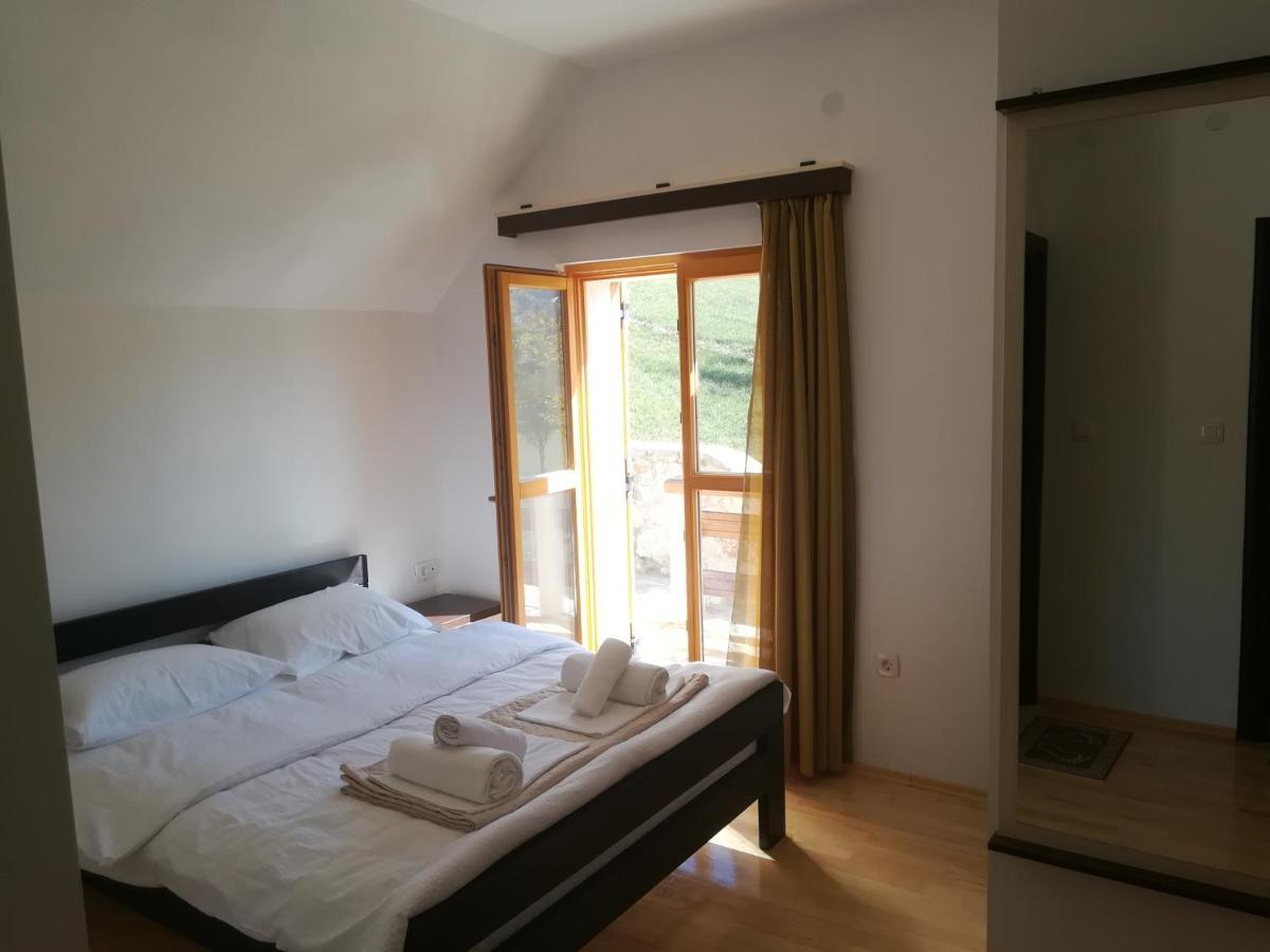 Vignjista Hotel Plužine Kültér fotó